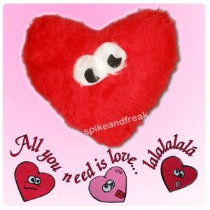 corazón de peluche