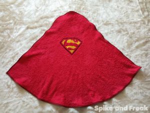 capa toalla logo superman