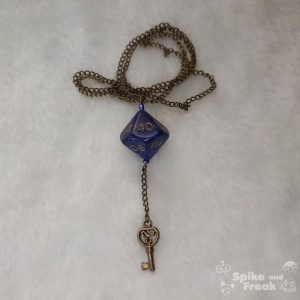 Colgante dado cadena azul D100